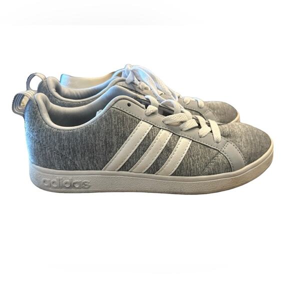 Adidas Gray Jersey Sneakers with 3 Stripes Womens 6.5 - Picture 5 of 8